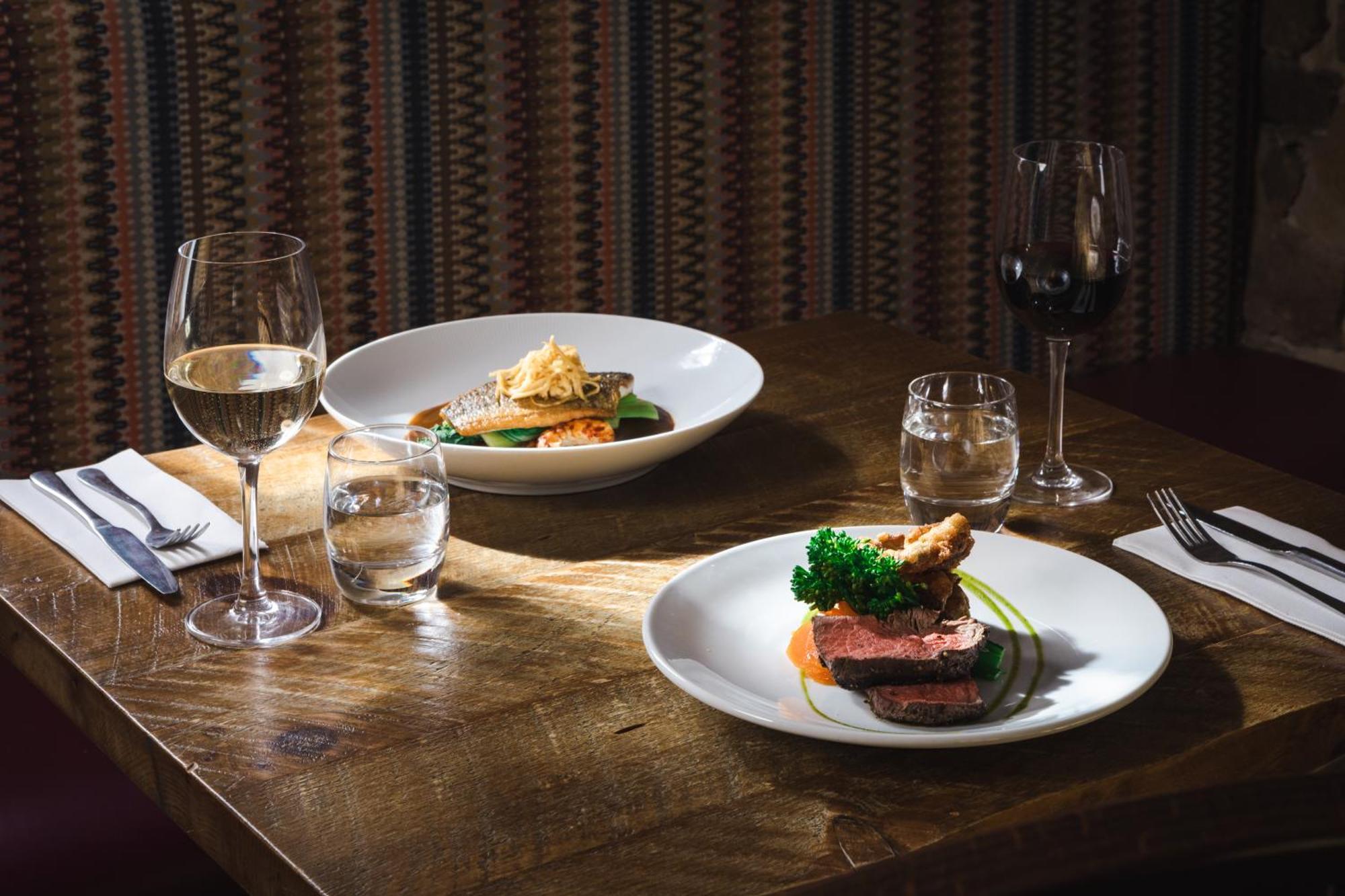 The Pilsley Inn - Chatsworth 배즈로 외부 사진