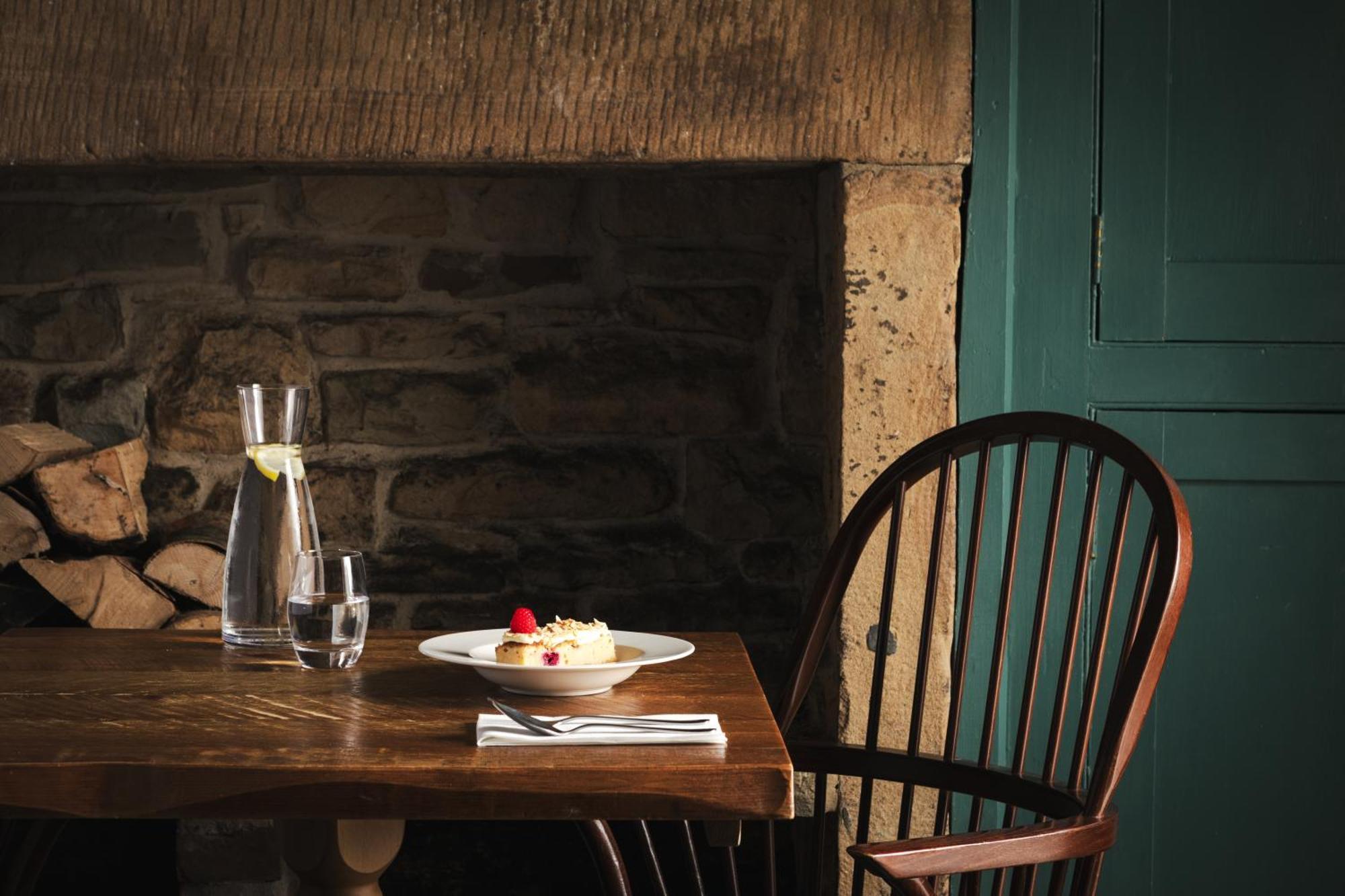 The Pilsley Inn - Chatsworth 배즈로 외부 사진