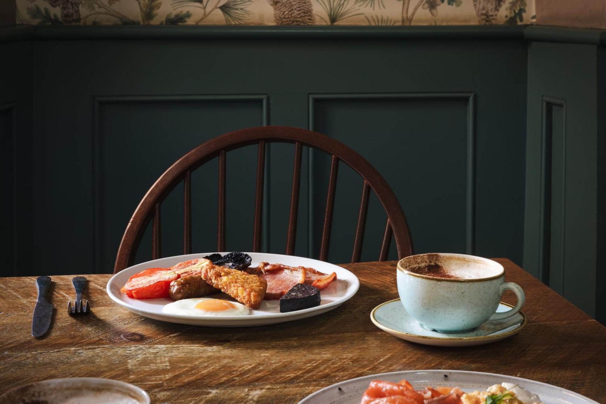 The Pilsley Inn - Chatsworth 배즈로 외부 사진