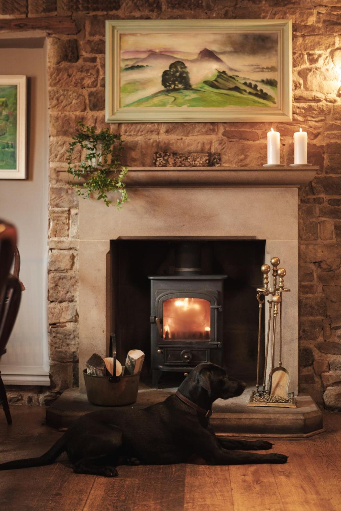 The Pilsley Inn - Chatsworth 배즈로 외부 사진