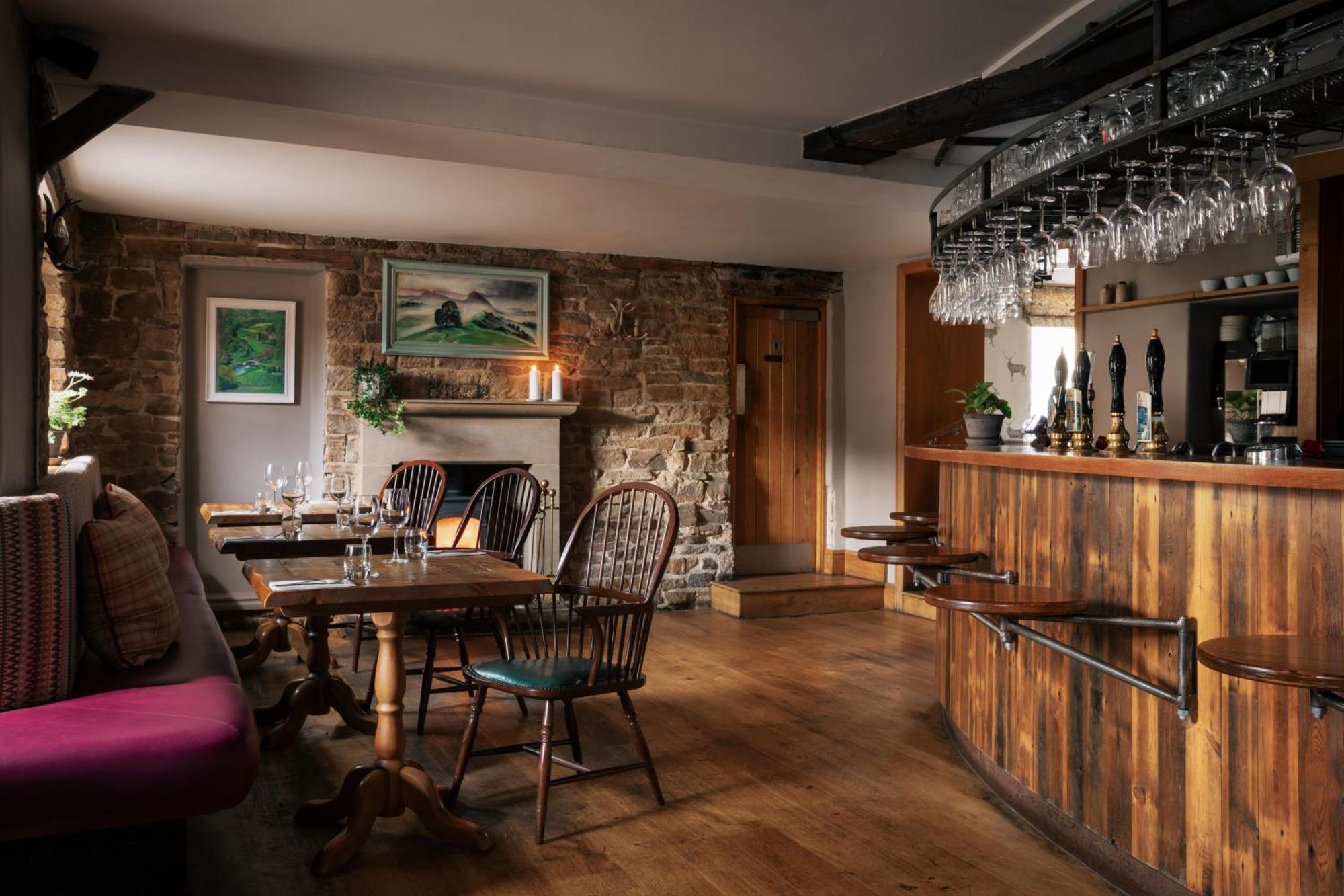 The Pilsley Inn - Chatsworth 배즈로 외부 사진