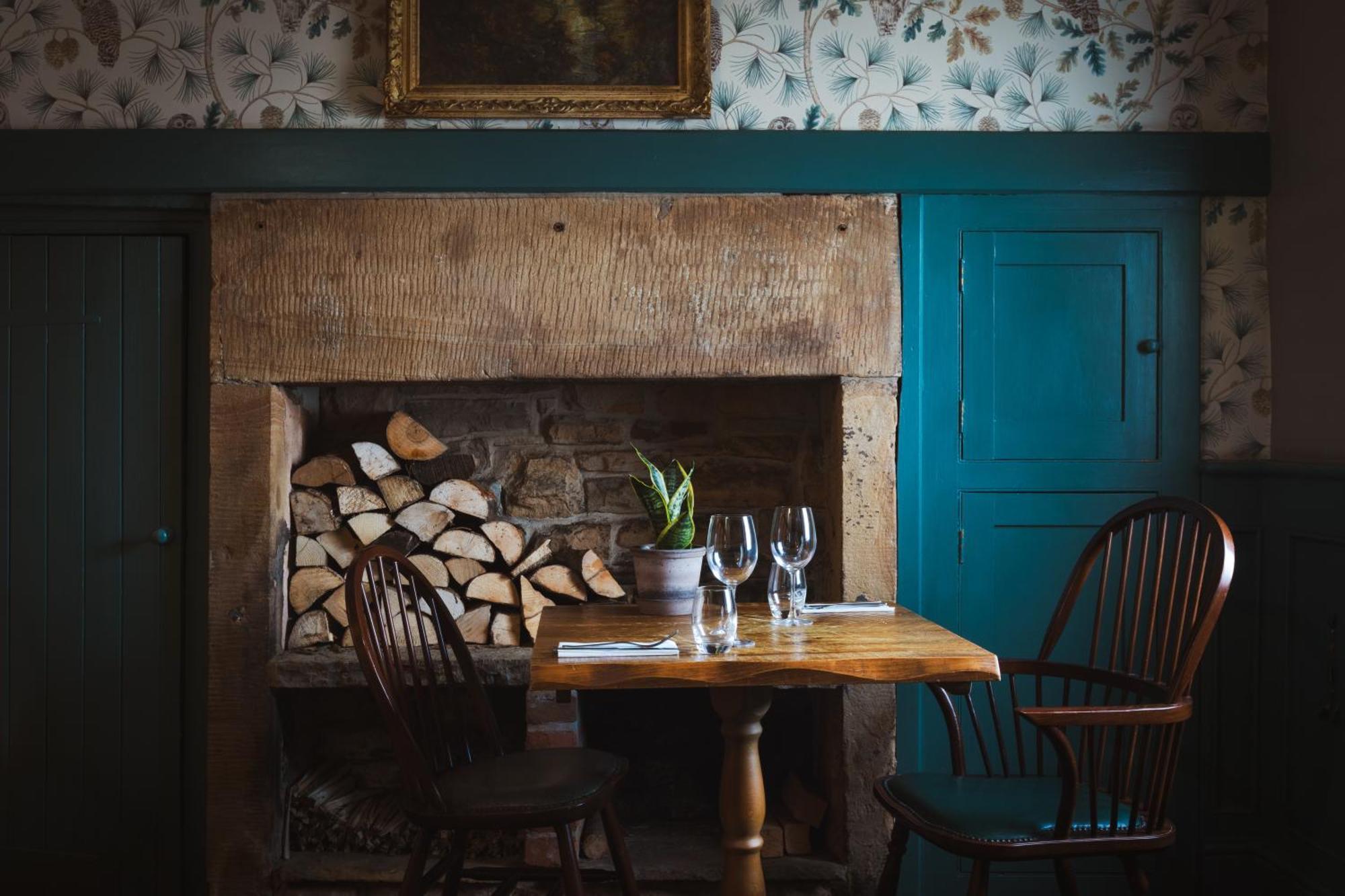 The Pilsley Inn - Chatsworth 배즈로 외부 사진