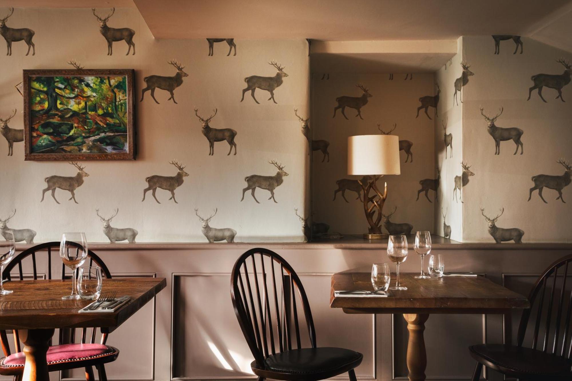 The Pilsley Inn - Chatsworth 배즈로 외부 사진