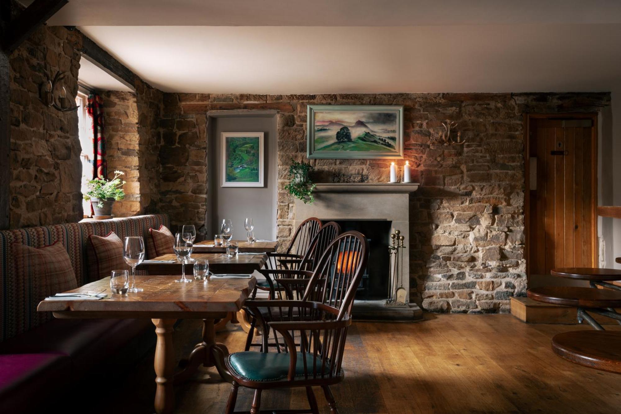 The Pilsley Inn - Chatsworth 배즈로 외부 사진