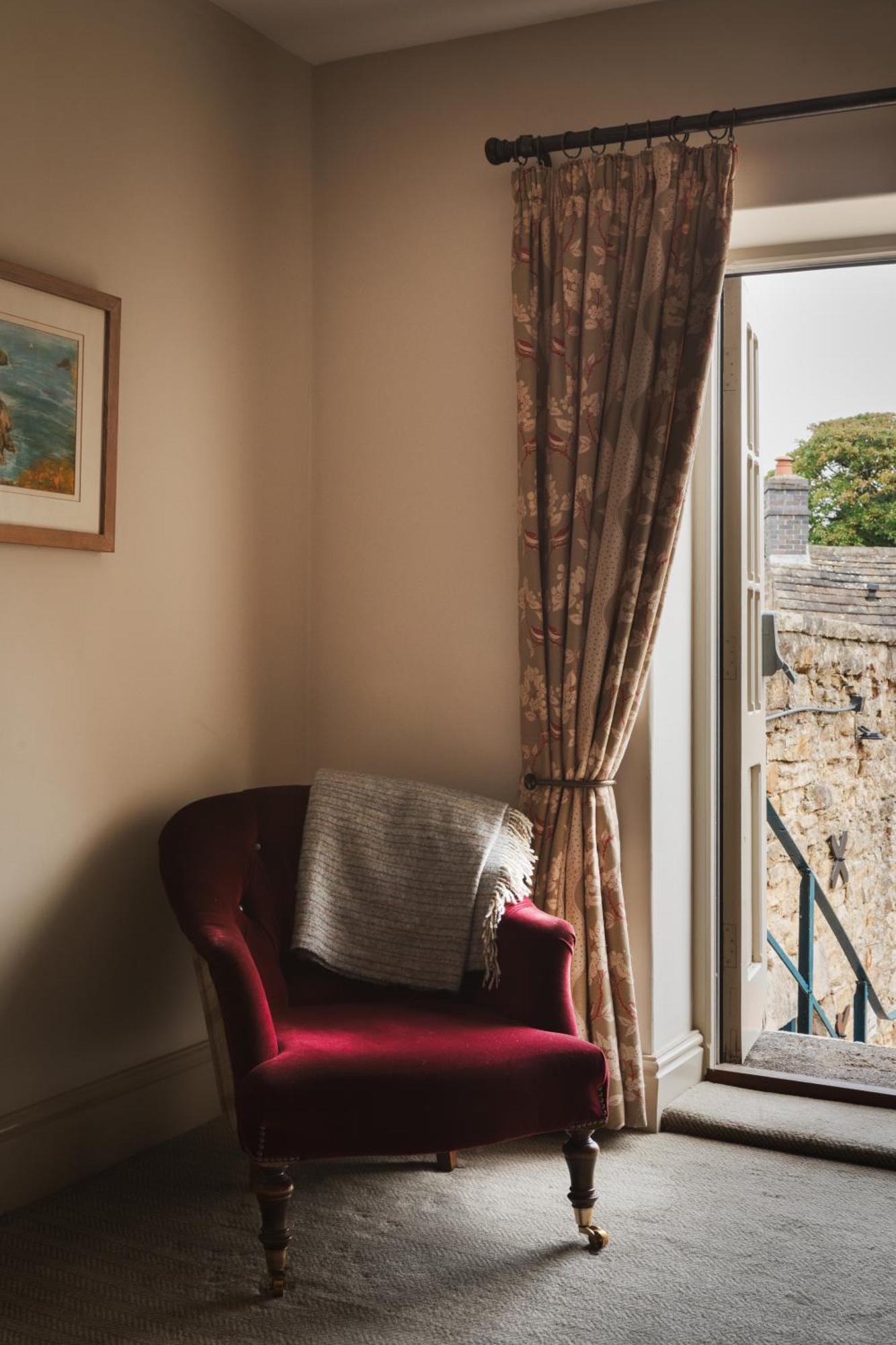 The Pilsley Inn - Chatsworth 배즈로 외부 사진