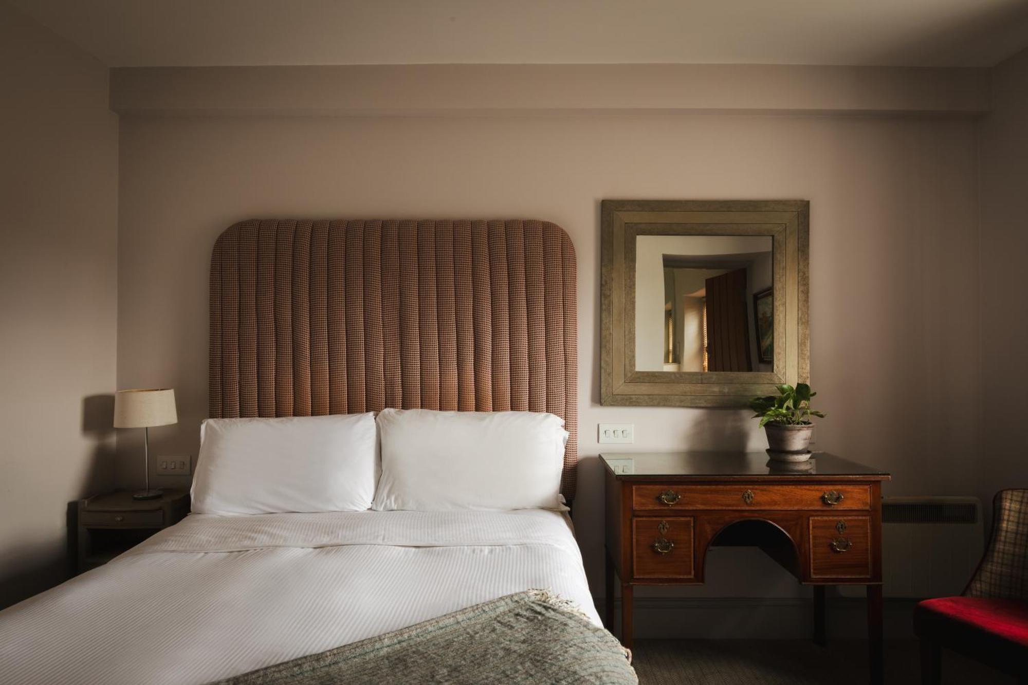 The Pilsley Inn - Chatsworth 배즈로 외부 사진