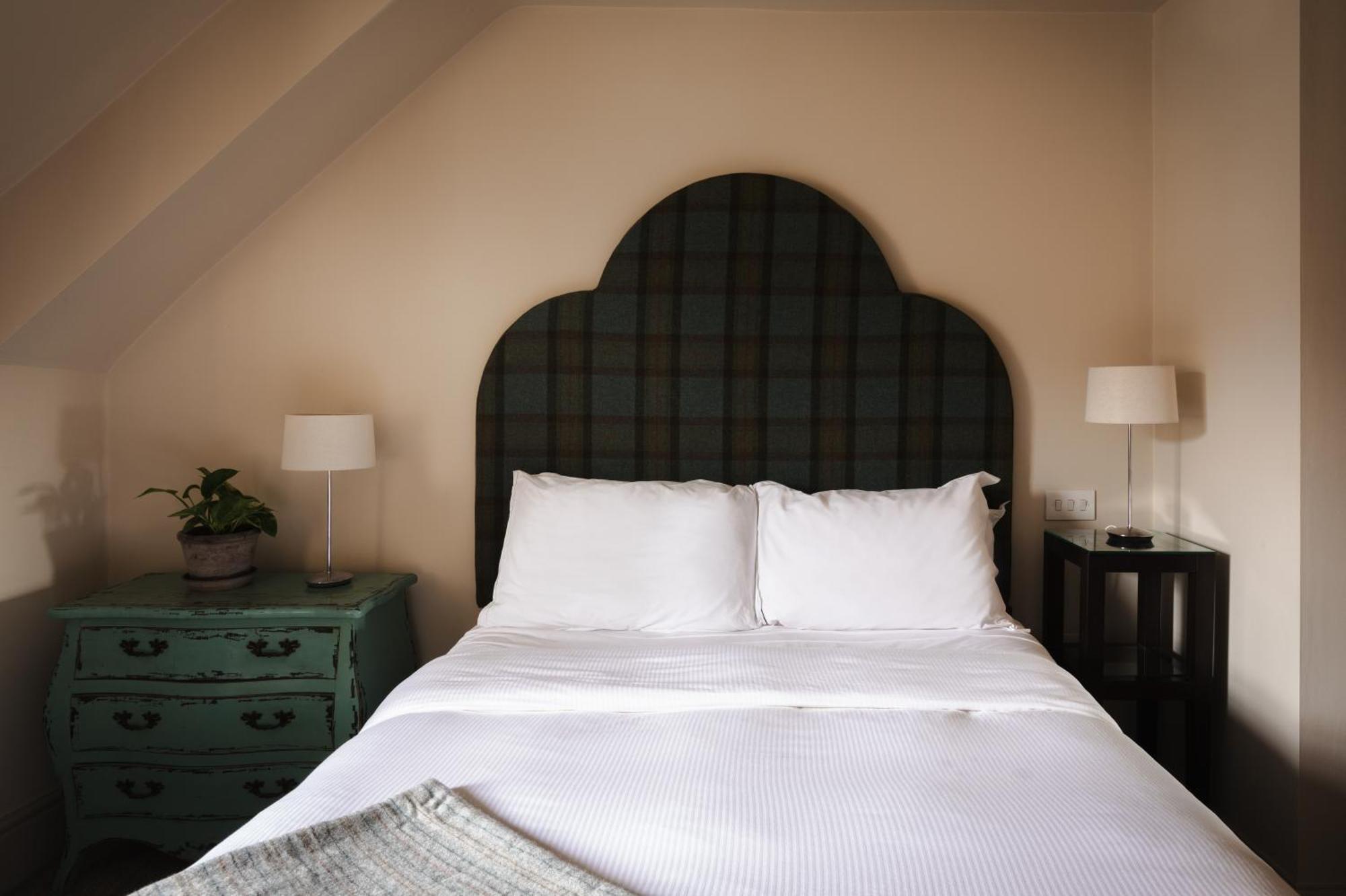 The Pilsley Inn - Chatsworth 배즈로 외부 사진